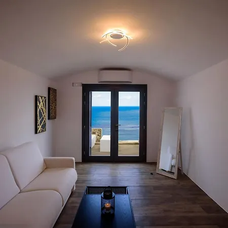 Hotel Lf & Imerovigli (Santorini)